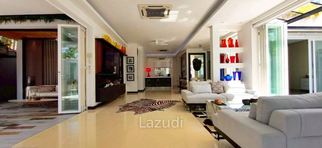 Villa in Pattaya City, Chon Buri, Thailand 2 - 16903417