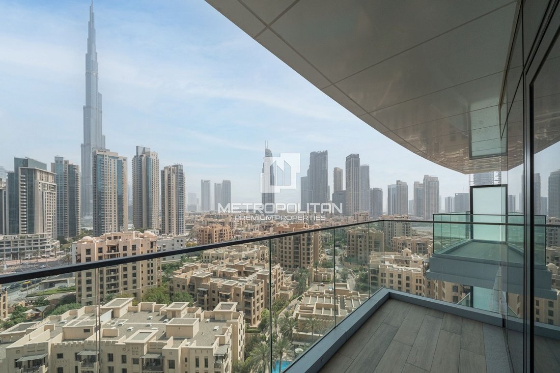 Apartment in Downtown Dubai, Dubai, United Arab Emirates 1 - 16905713