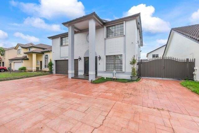 House in Hialeah, Florida, United States 1 - 16203170