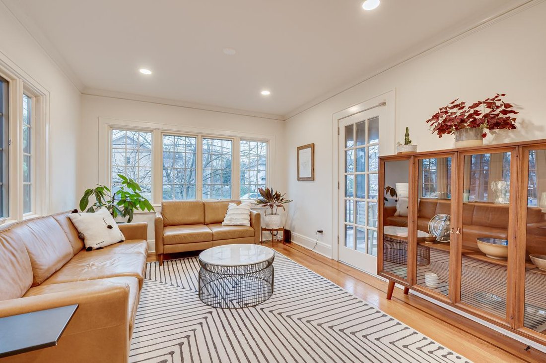 House in Metuchen, New Jersey, United States 5 - 16909035