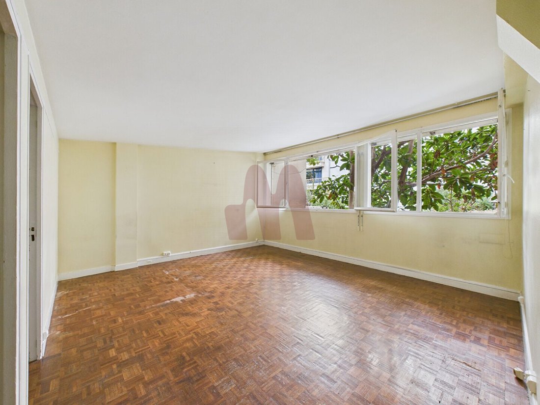 Apartment in La Fourche-Guy Môquet, Paris 17e Arrondissement, Paris 2 - 16908260