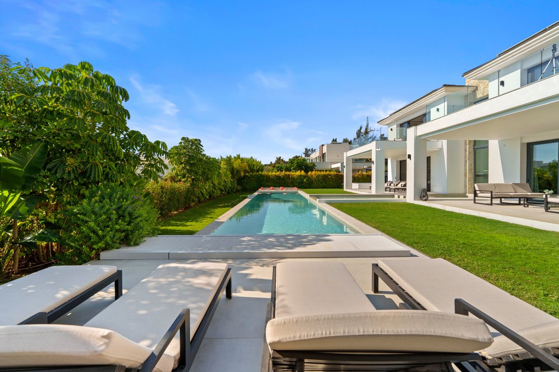 Villa in La Quinta, Benahavis, Andalusia 3 - 16914554