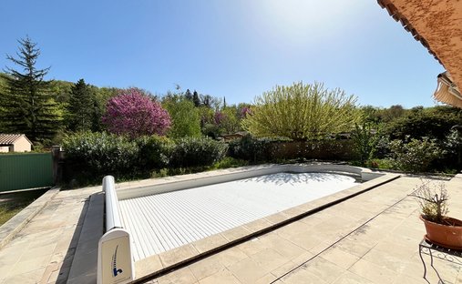 House in Saignon, Provence-Alpes-Côte d'Azur, France 1