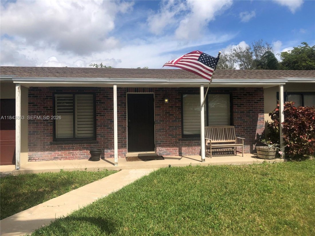 House in Miami, Florida, United States 3 - 16639688