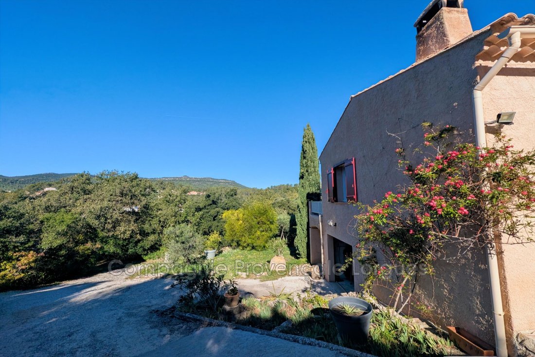 Villa in Solliès-Toucas, Provence-Alpes-Côte d'Azur, France 4 - 16905204