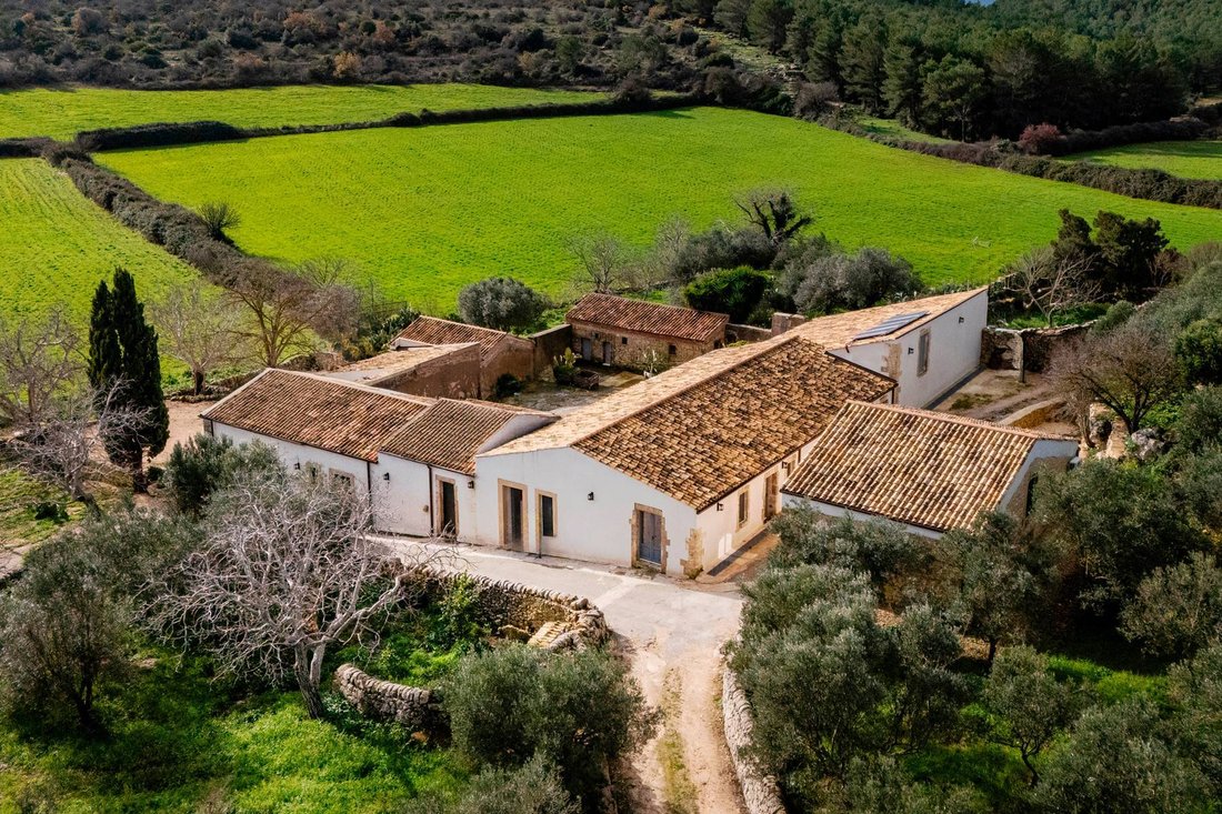 House in Noto, Sicily, Italy 1 - 16912050