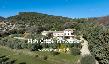 Haus in Lourmarin, Provence-Alpes-Côte d'Azur, Frankreich 1