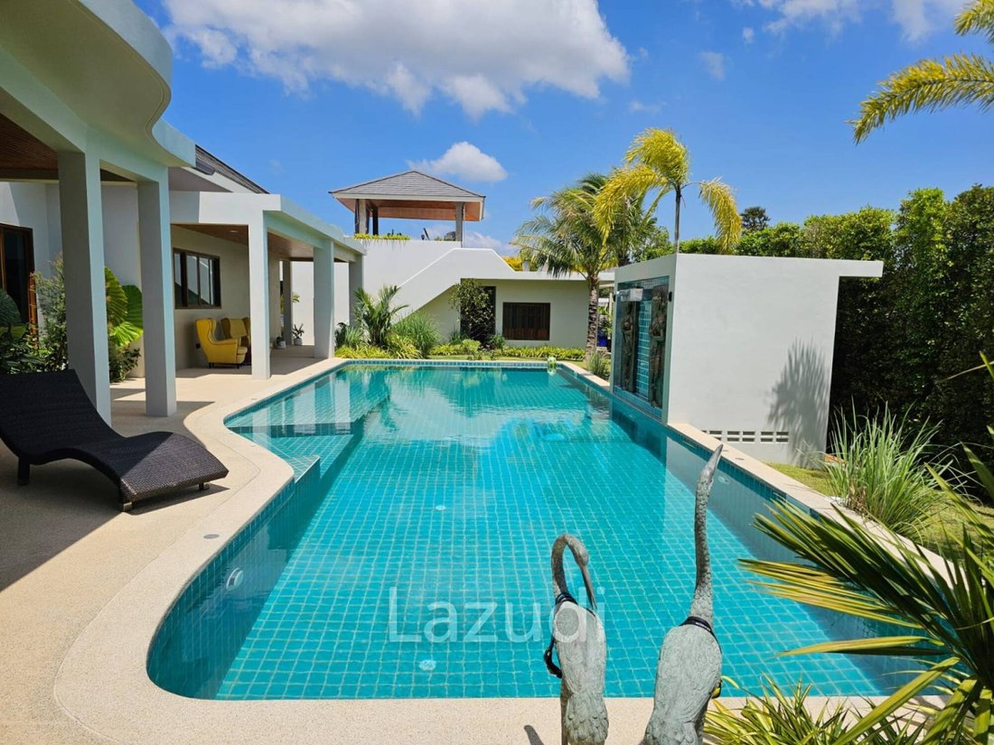 Villa in Choeng Thale, Phuket, Thailand 1 - 16909074