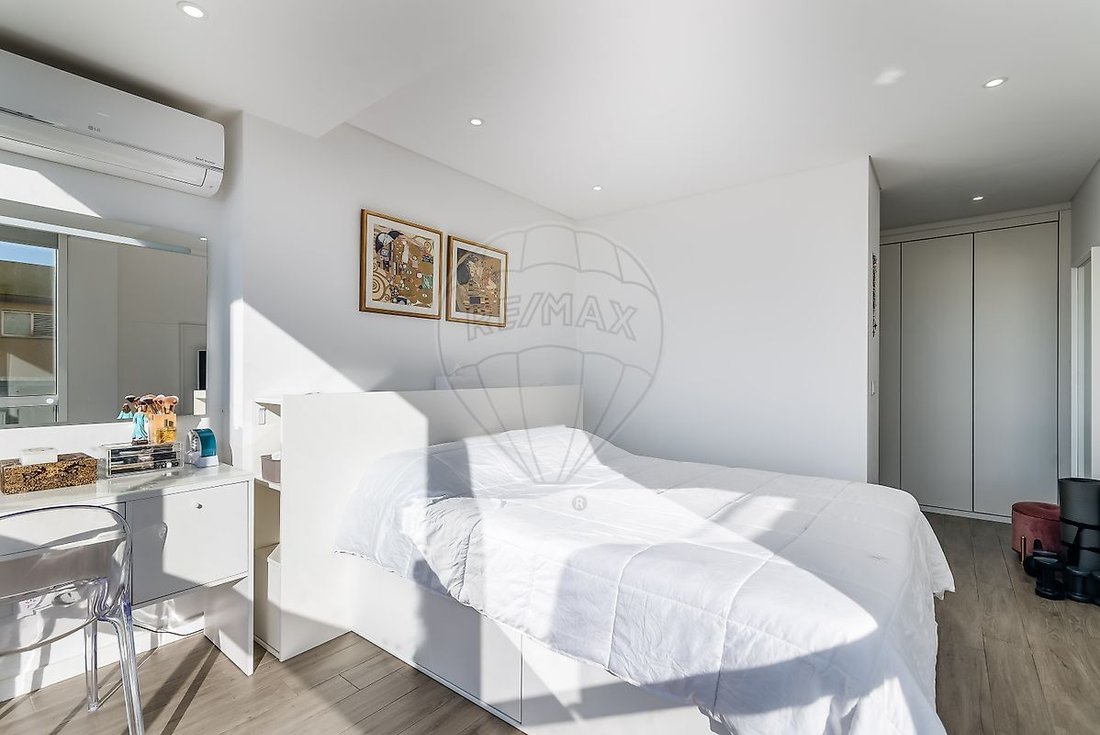 Apartment in Penha de Franca, Lisbon, Portugal 5 - 16910349