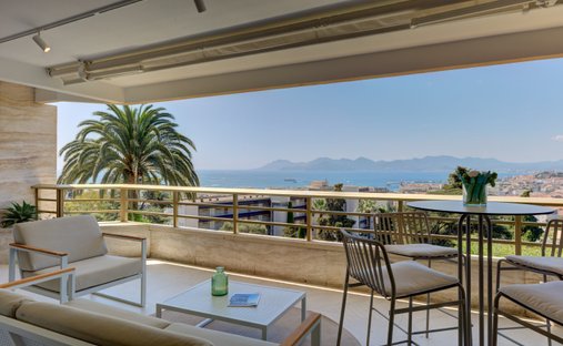 Appartamento a Saint Nicolas, Cannes, Francia 1