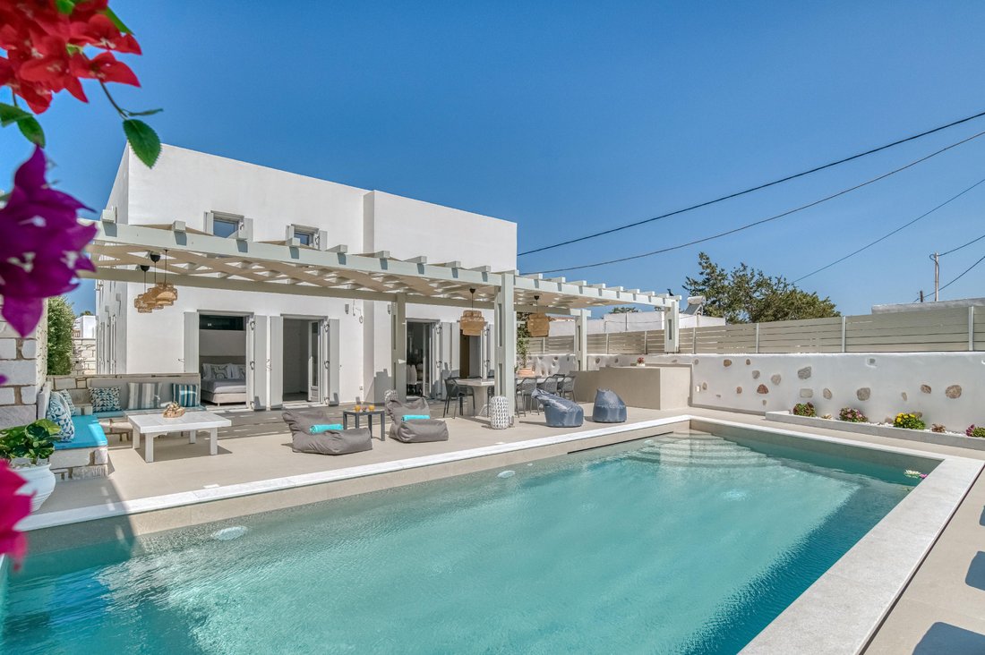 Villa in Paros, Aegean, Greece 1 - 16899973