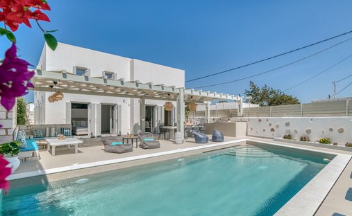 Villa in Paros, Aegean, Greece 1