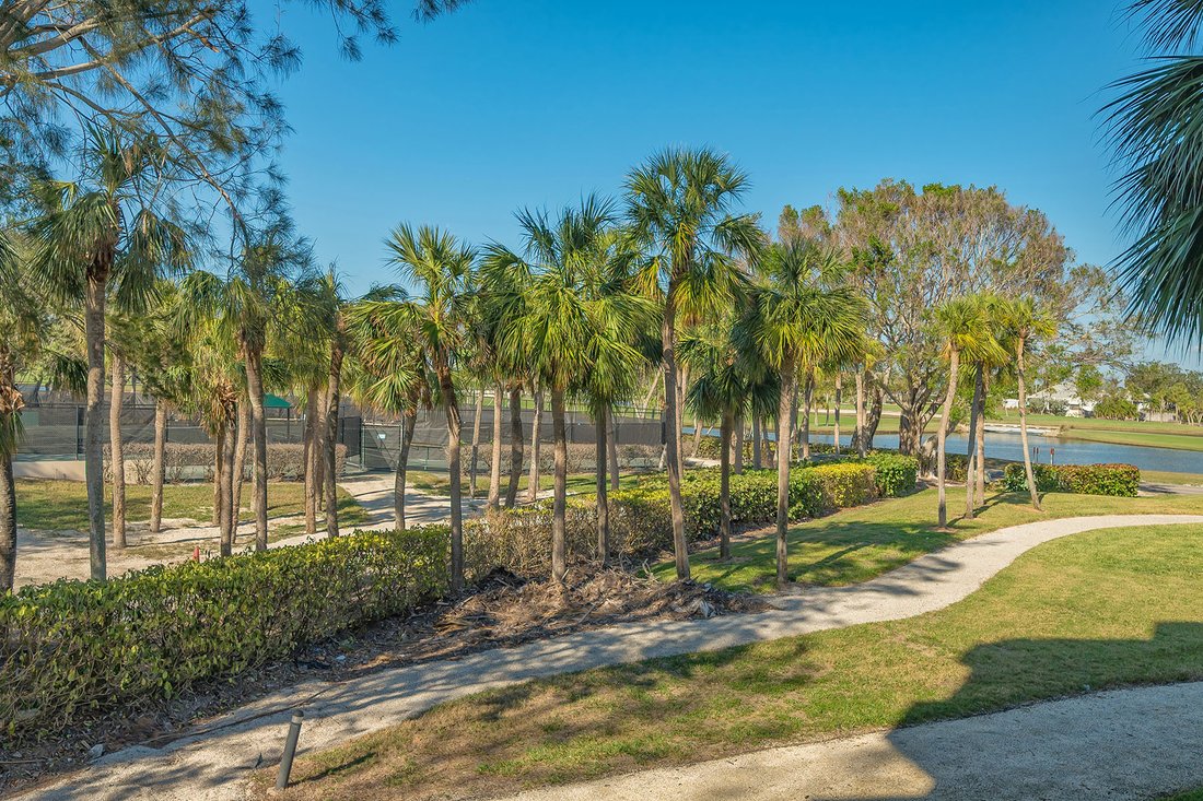 Condo in Longboat Key, Florida, United States 2 - 16909972