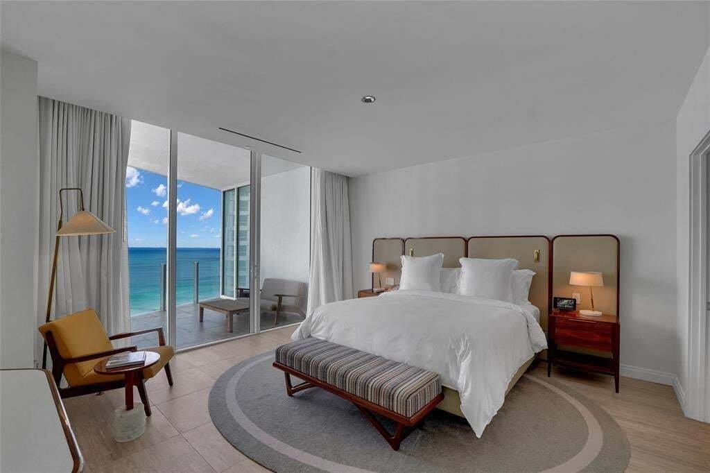Condo in Fort Lauderdale, Florida, United States 2 - 16912450