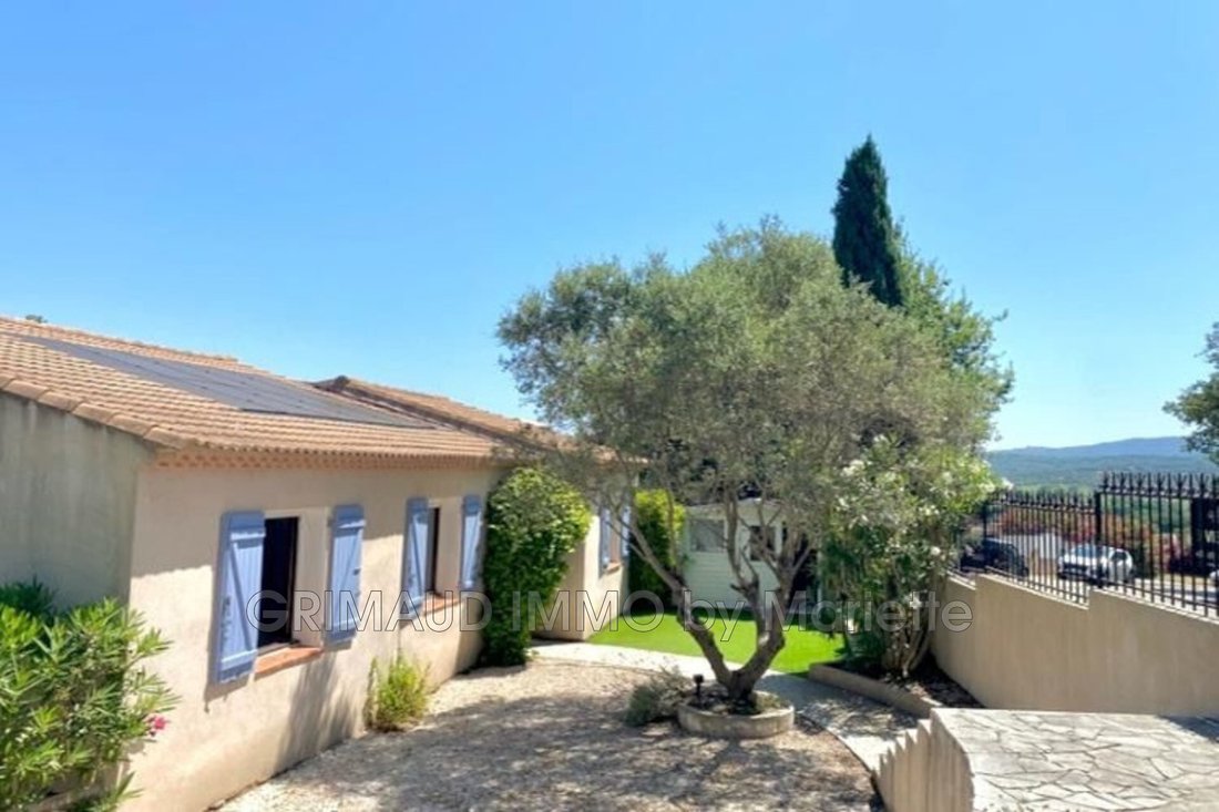 Villa in Centre Ville, Cogolin, France 3 - 16905224