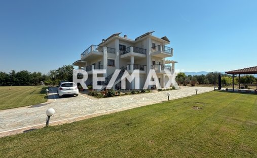 House in Central Macedonia, Macedonia and Thrace, Greece 1