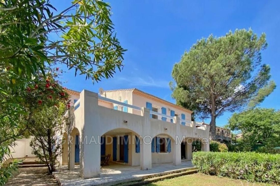Villa in Centre Ville, Cogolin, France 1 - 16905224