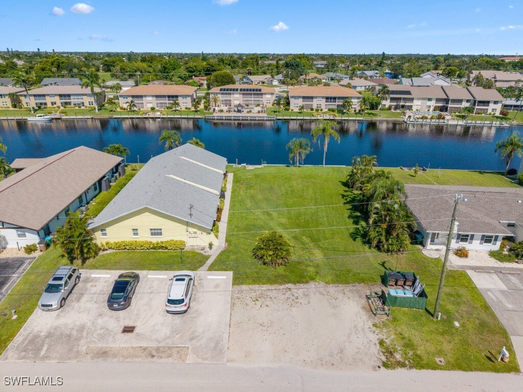 Maison à Cape Coral, Floride, États-Unis 1 - 16906832