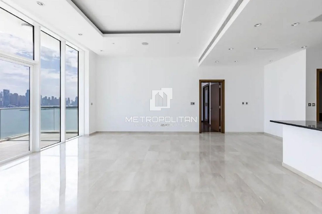 Apartment in Palm Jumeirah, Dubai, United Arab Emirates 2 - 16905732