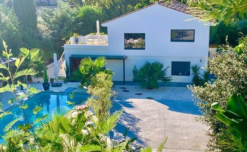 House in Exterieurs, Frejus, France 1