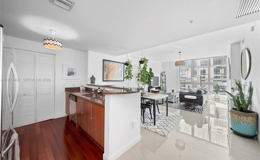 Condo in Miami, Florida, United States 1