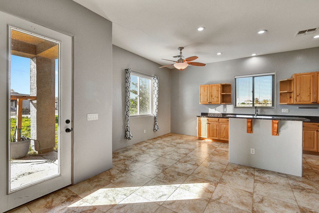 House in Wittmann, Arizona, United States 4 - 16899538