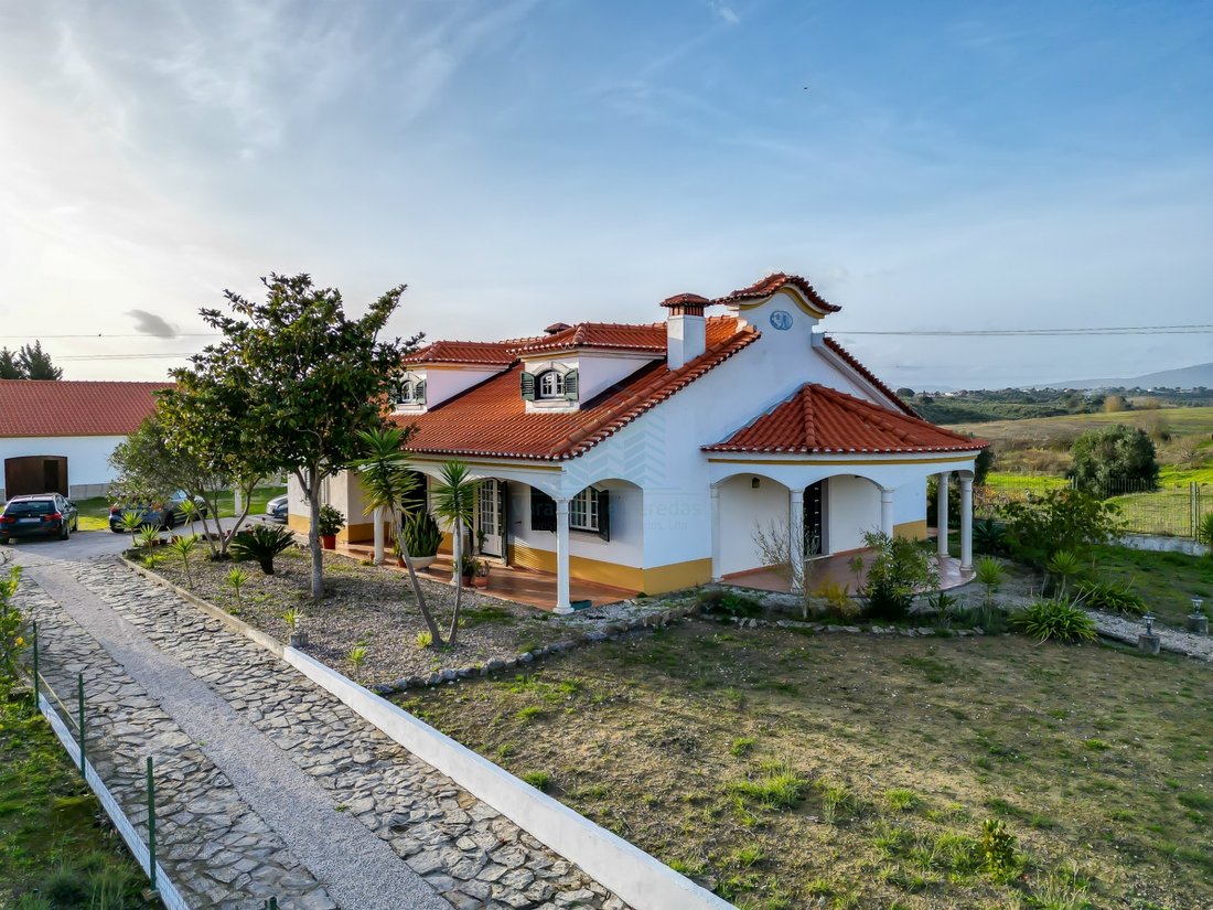 House in Brogueira, Parceiros de Igreja e Alcorochel, Santarem District, Portugal 2 - 16906158