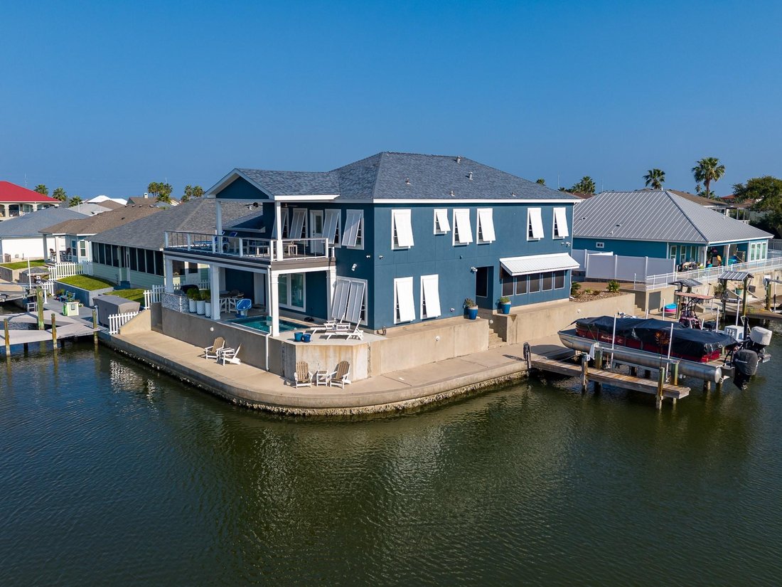House in Aransas Pass, Texas, United States 3 - 16590796