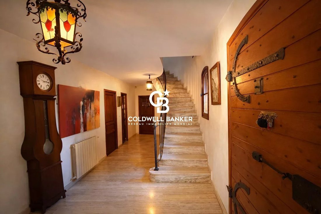 Villa in Hyeres, Provence-Alpes-Côte d'Azur, France 5 - 16907126