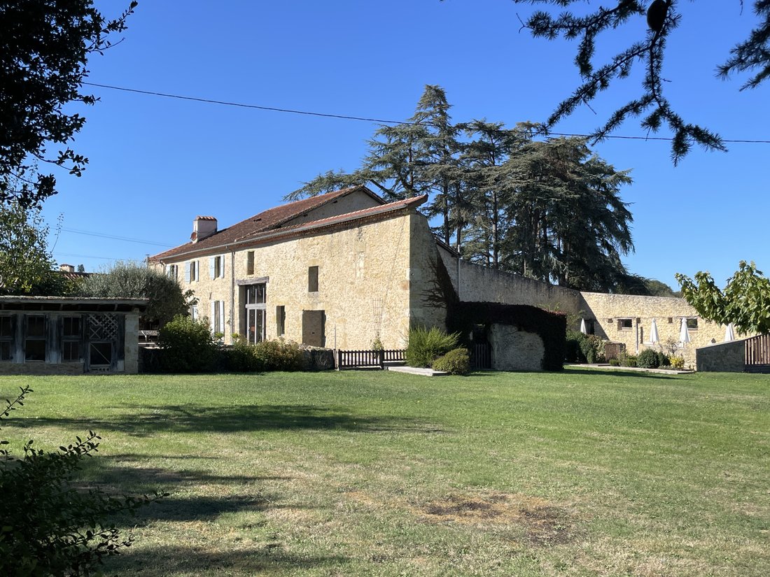 House in Vic-Fezensac, Occitania, France 3 - 16461606