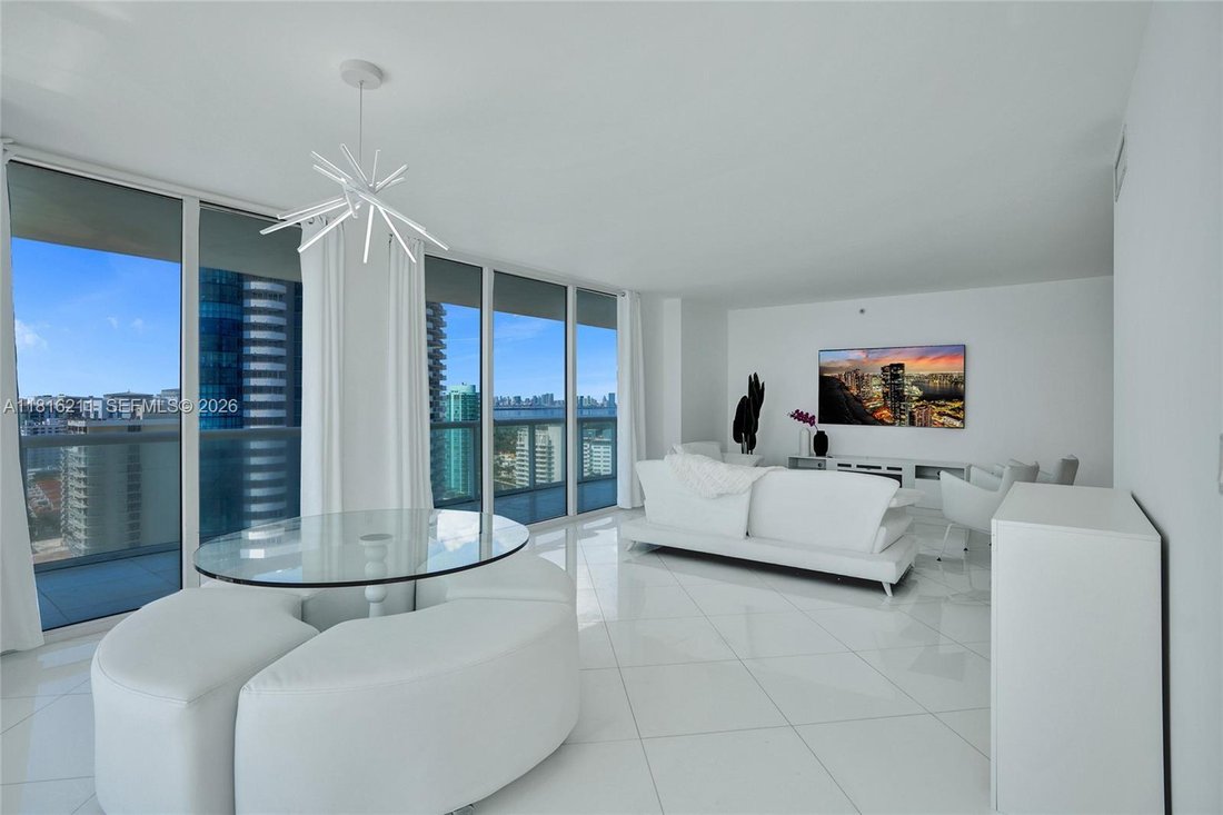 Condo in Miami Beach, Florida, United States 4 - 16636947