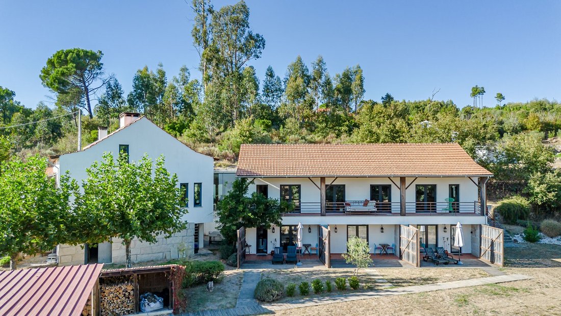 House in Covas e Vila Nova de Oliveirinha, Coimbra District, Portugal 1 - 16912481