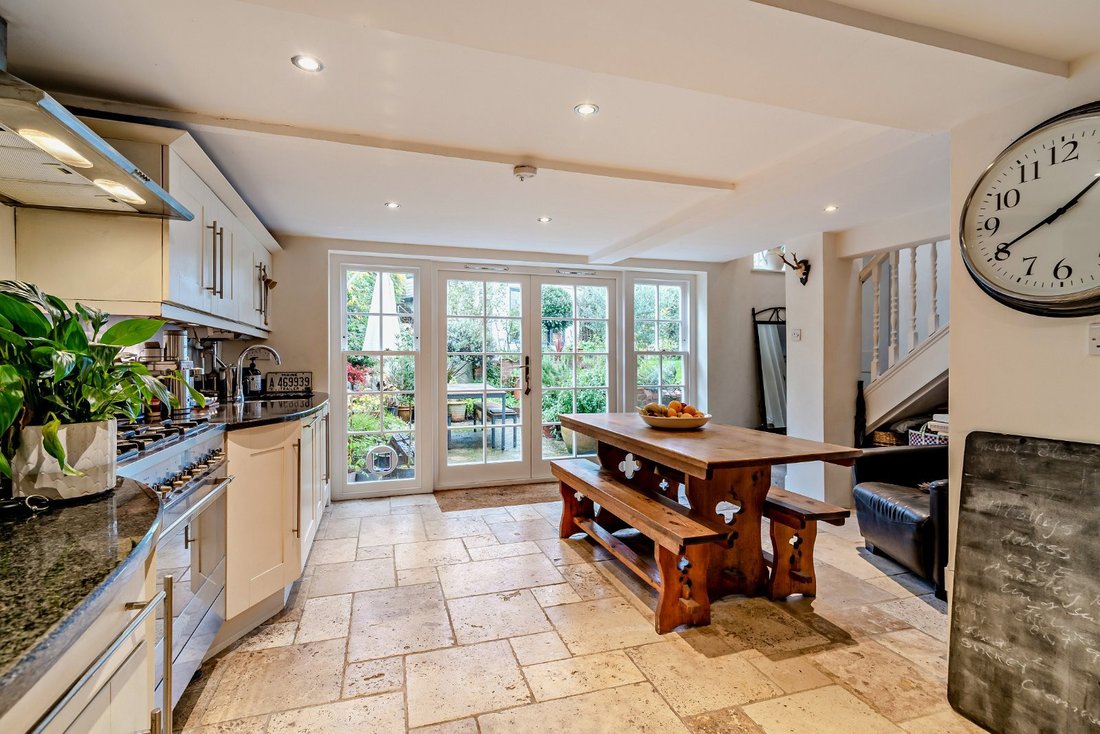 House in Lower Bourne, England 4 - 16904789