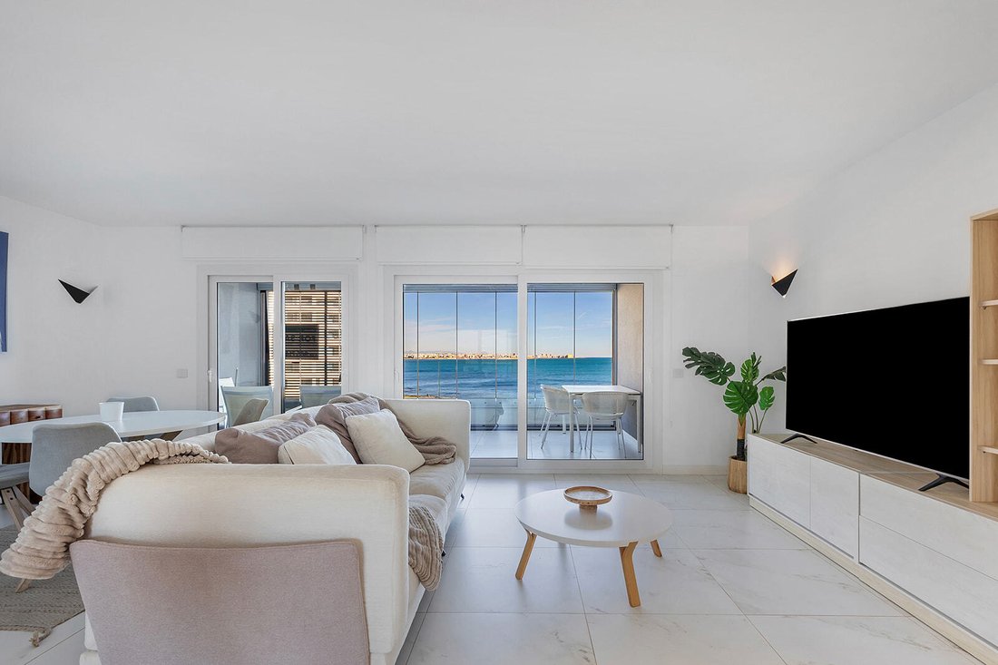 Appartamento a Torrevieja, Comunità Valenzana, Spagna 1 - 16906375