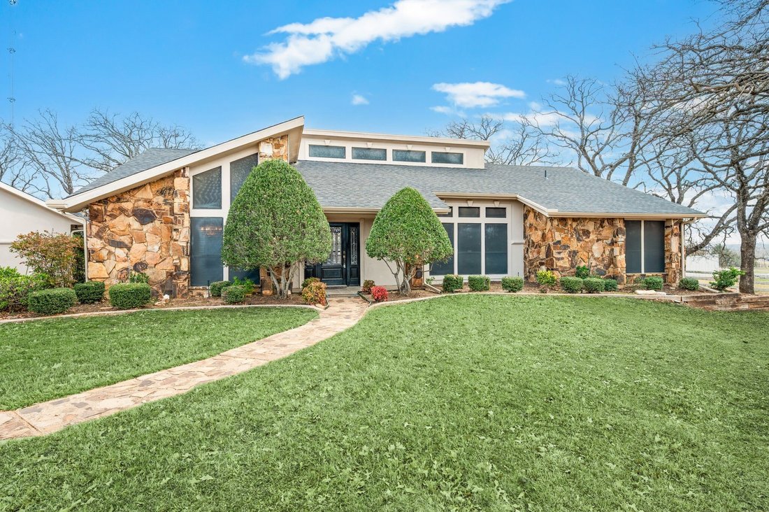 Farm Ranch in Mansfield, Texas, United States 1 - 16907740