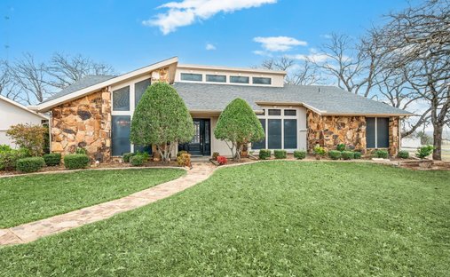 Farm Ranch in Mansfield, Texas, United States 1