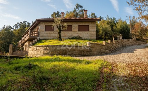 House in Salamonde, Braga, Portugal 1