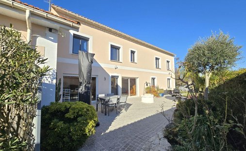 Villa in Caudéran-Barrière Judaïque, Bordeaux, France 1