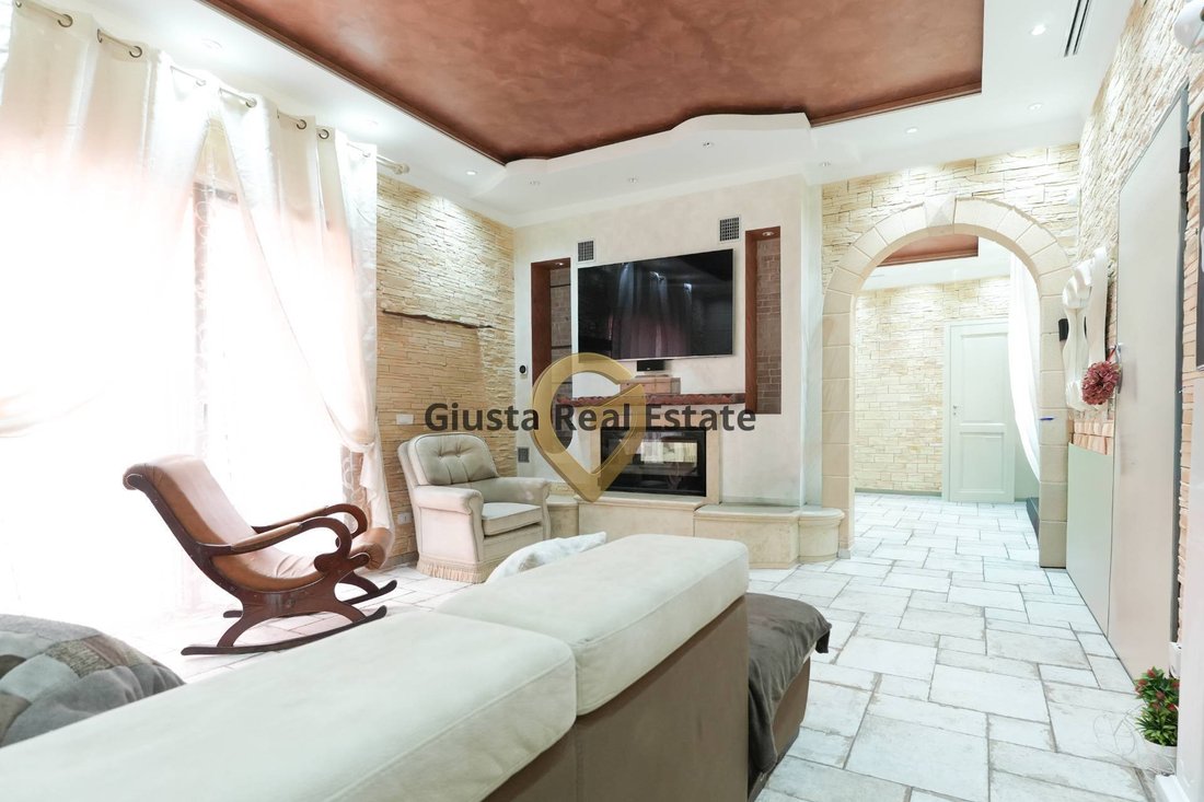 House in Mesagne, Apulia, Italy 2 - 16908200