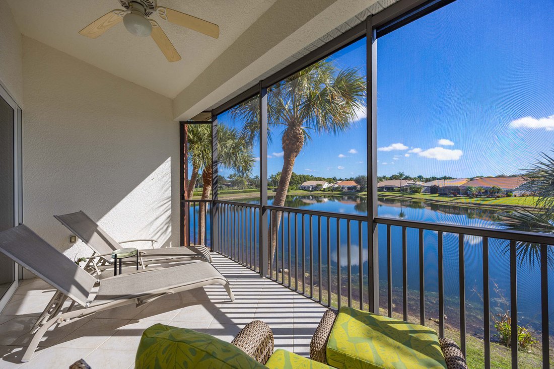 Condo in Naples, Florida, United States 2 - 16909959