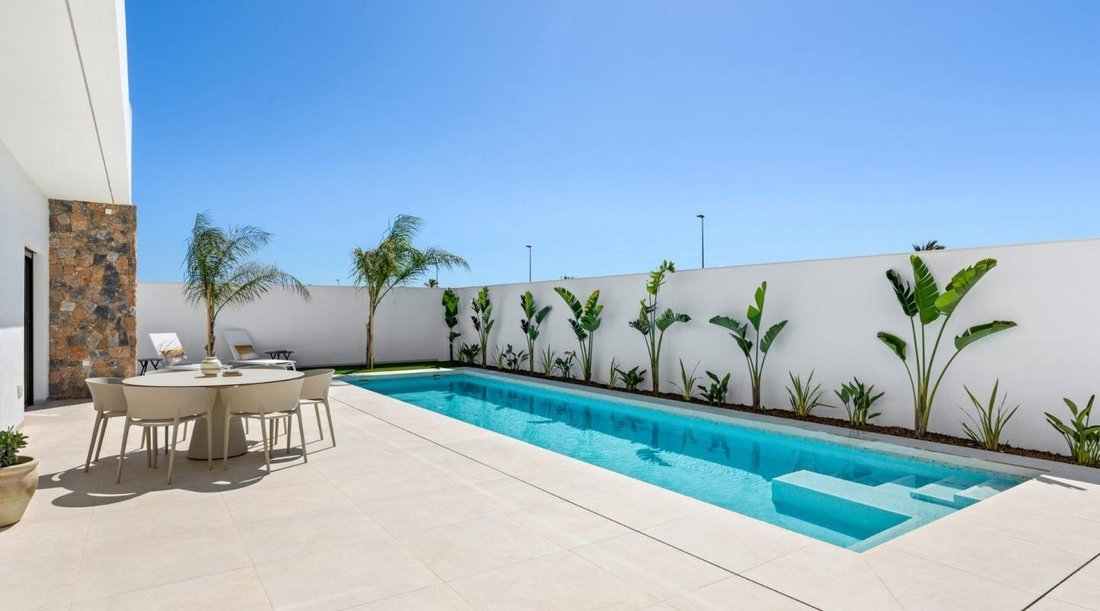 Villa in Los Alcazares, Región de Murcia, Spain 3 - 16911474