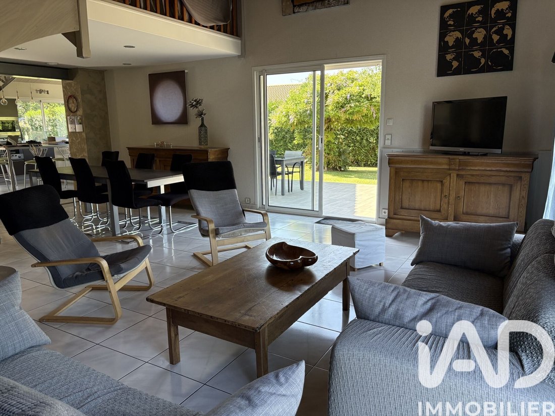 House in Chauve, Pays de la Loire, France 5 - 16906029