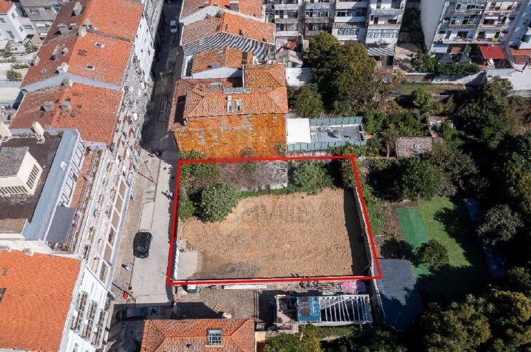 Land in Lordelo do Ouro e Massarelos, Porto District, Portugal 2 - 16909265