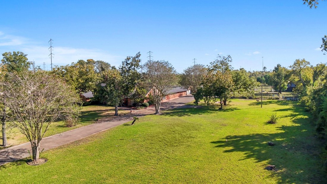 House in Houston, Texas, United States 3 - 16913830