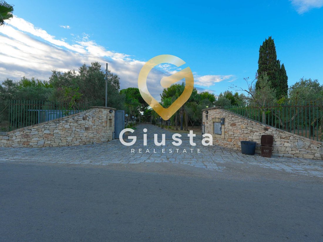 Villa in Guagnano, Apulia, Italy 5 - 16908215