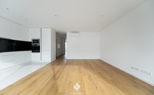 Apartment in Canidelo, Porto District, Portugal 1