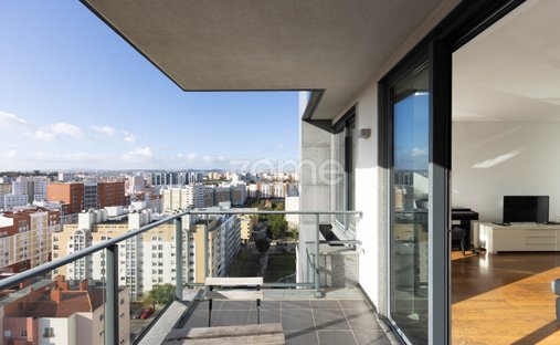 Apartment in Alvalade, Lisbon, Portugal 1