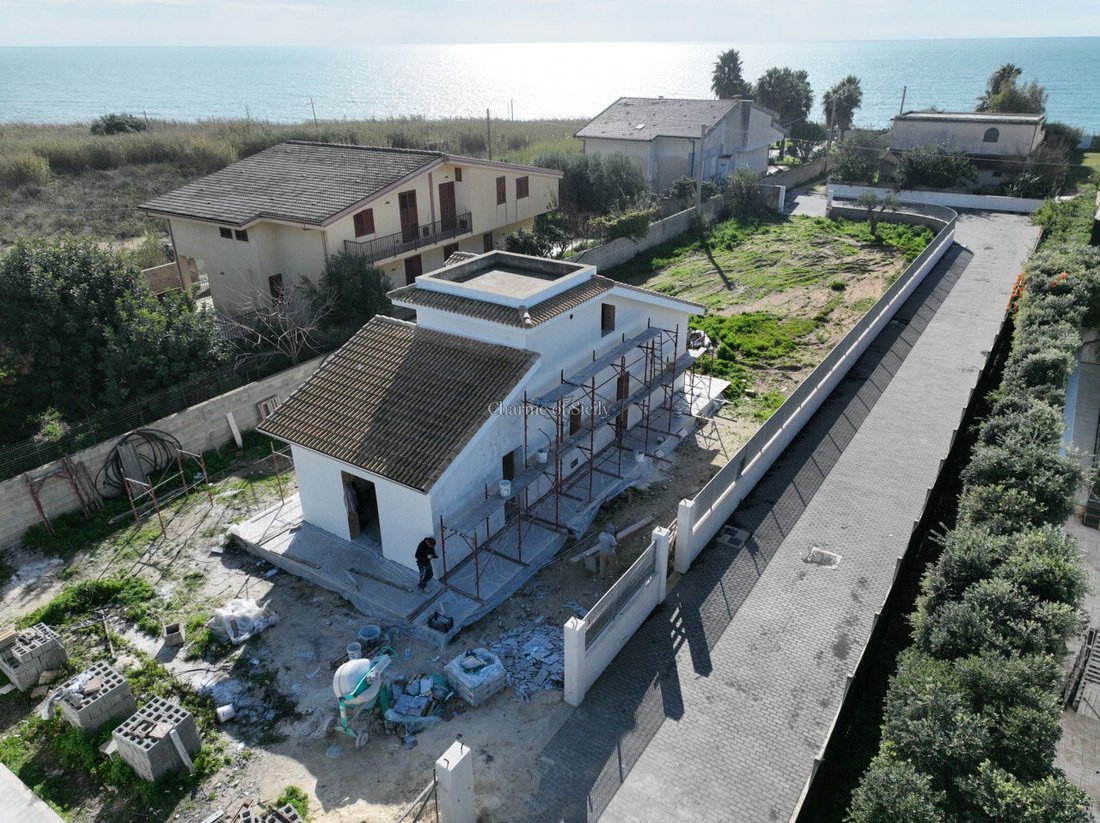 Villa in Pozzallo, Sicily, Italy 2 - 16907897