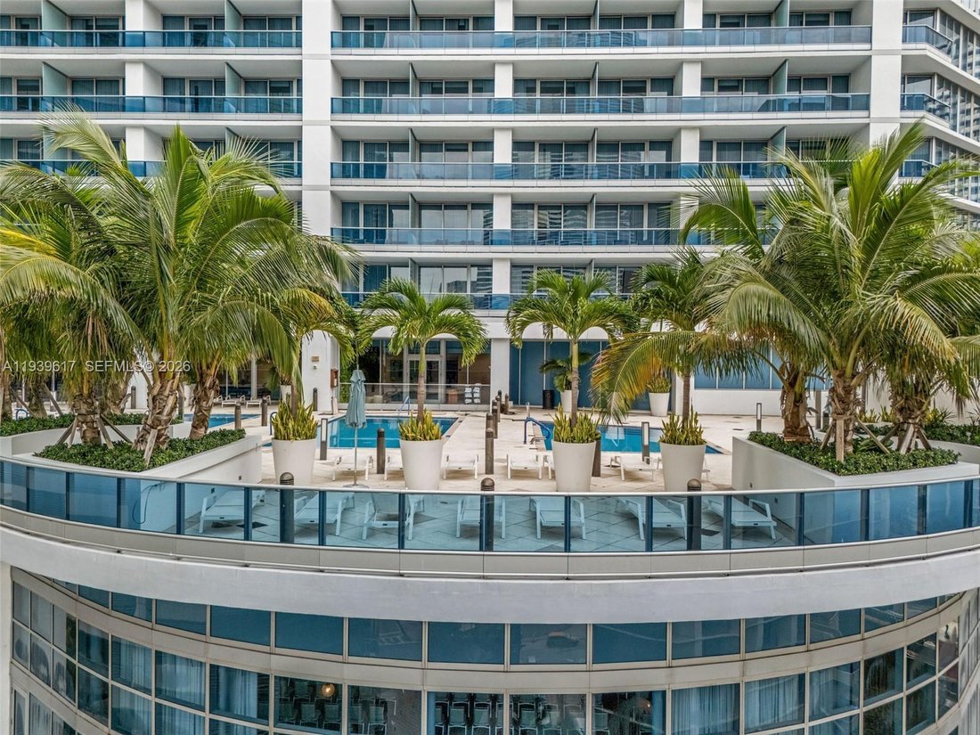 Condo in Miami, Florida, United States 2 - 16905497