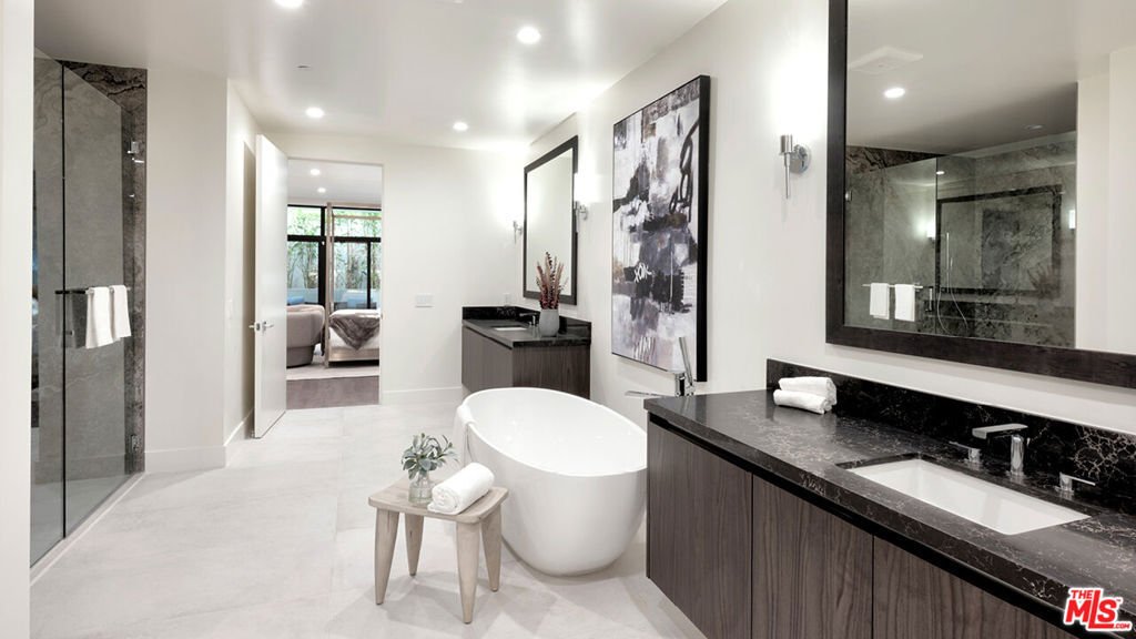 Condo in Beverly Hills, California, United States 2 - 16908843